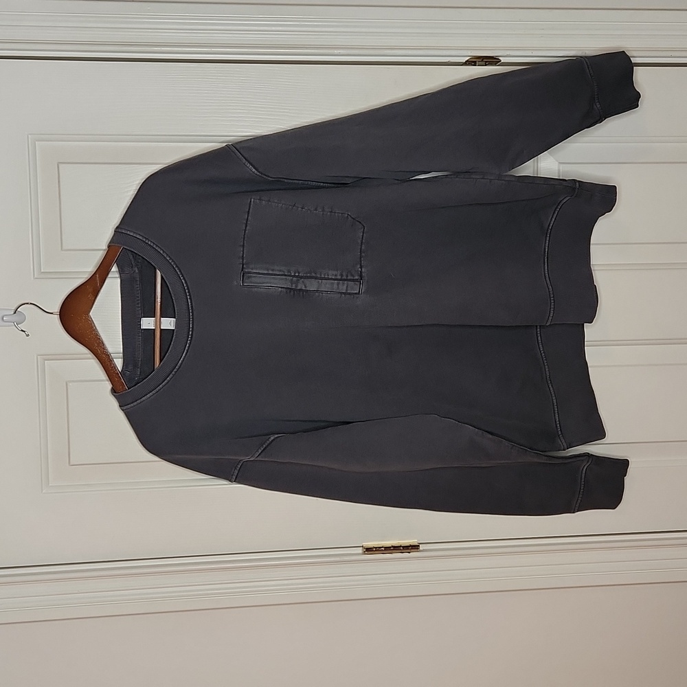 Stori Men's Embark Crew Washed Slate Front Pocket Sweatshirt Size :L NWT